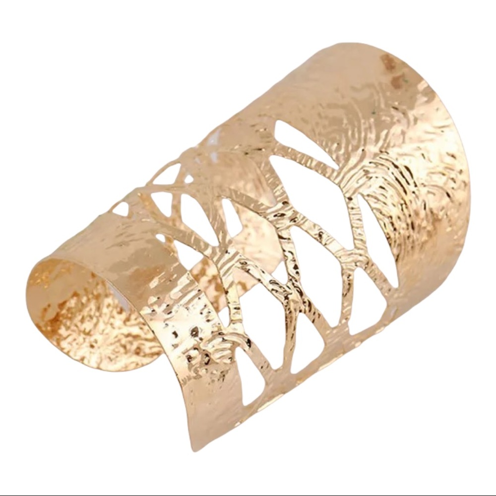 Egyptian Statement Gold cuff bracelet - Stunning - Adjustable